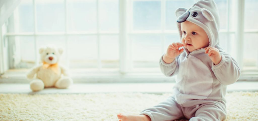 Atividades sensoriais para bebês _Rastreamento